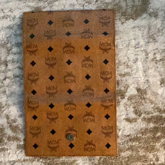 MCM Visetos Wallet and Glasses Bundle - Picture 6 of 14